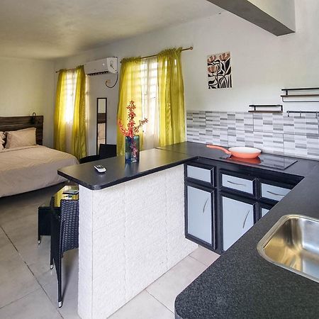 Cattleya Flor Hotel Oranjestad  Zewnętrze zdjęcie